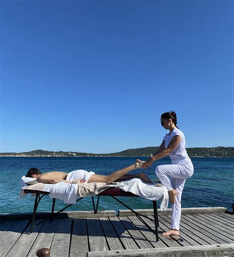 Erotic massage Saint Tropez