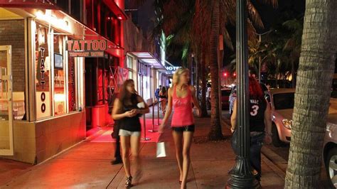 Find a prostitute North Miami Beach