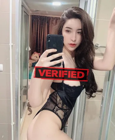 Jennifer fucker Prostitute Surabaya